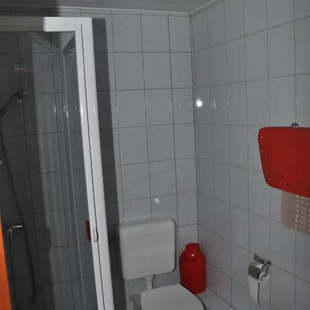 ゲストハウス Jaegerstube Görgeshausen