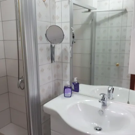 ゲストハウス Jaegerstube Görgeshausen