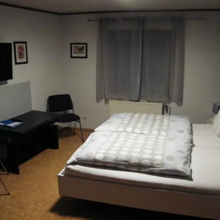 Jaegerstube ゲストハウス Görgeshausen